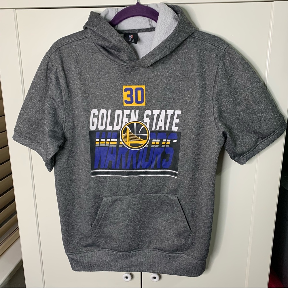Boys’ NBA Golden State Warriors Curry Short Sleeved Sweatshirt